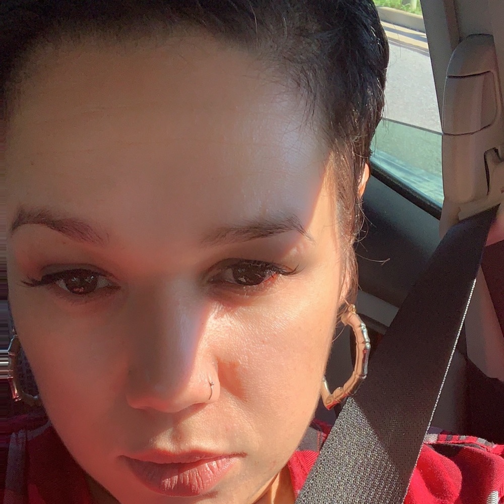 Meet your Posher, Sandra